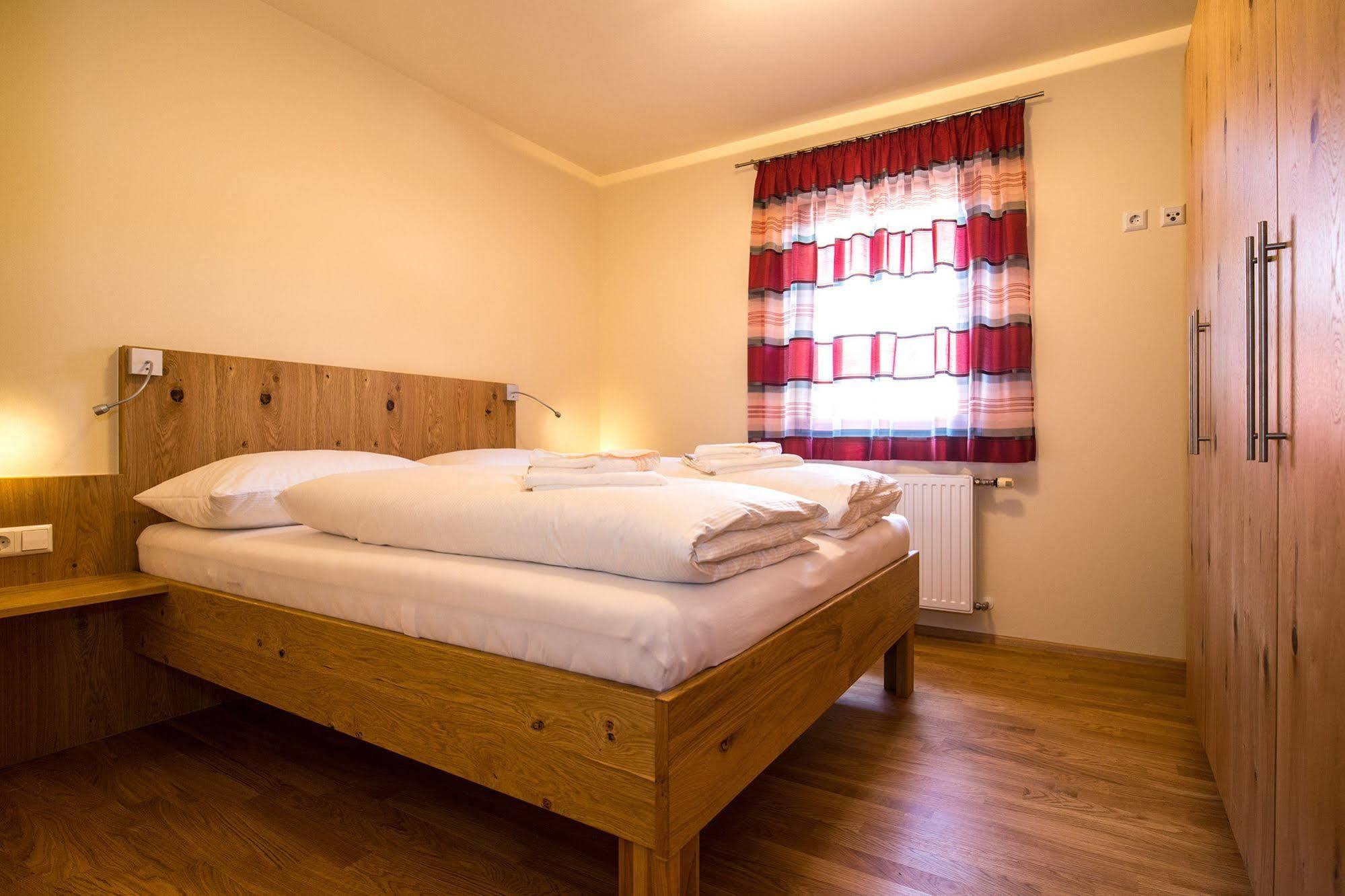 Burgls Apartmenthaus Tröpolach Kültér fotó
